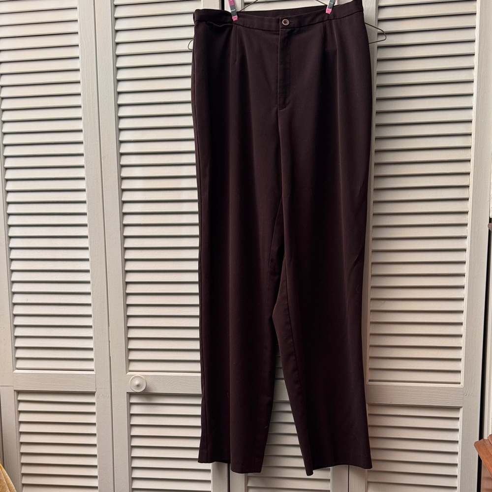 Dialogue Dress Pants in Dark Brown